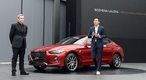 제네시스, 첫 중형세단 'G70' 출시..벤츠C·BMW3와 '한판승부'