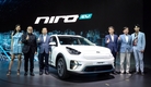 기아차, 1회 충전 380km 주행 전기차 '니로 EV' 공개