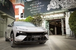 "제로백 2.95초 SUV" 로터스, '엘레트라' 첫 공개