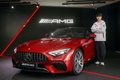 벤츠코리아, '페이커' 이상혁 선수에게 '세상에 하나'뿐인 메르세데스-AMG SL 전달