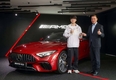 벤츠코리아, '페이커' 이상혁 선수에게 '세상에 하나'뿐인 메르세데스-AMG SL 전달