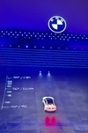 전기차에 진심인 BMW, 중국서 대서사 만들었다…'비전 드라이빙 익스피리언스'