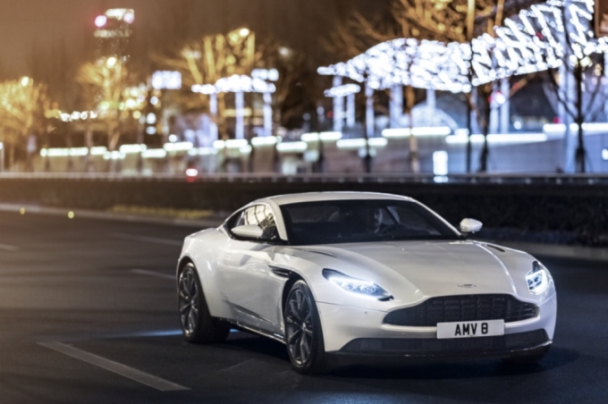 DB11(V8)