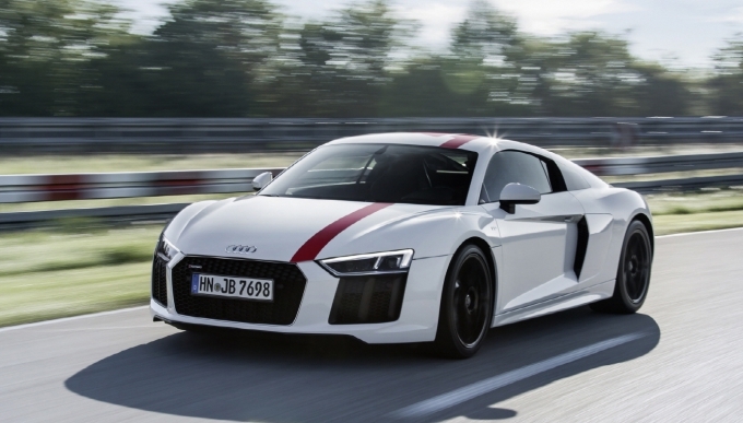 아우디 R8 V10 RWS