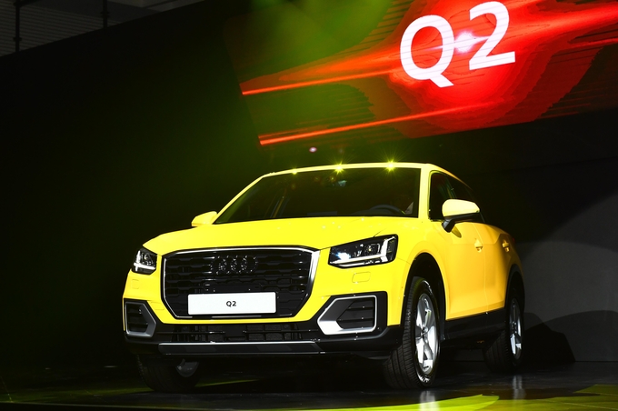 아우디 Q2