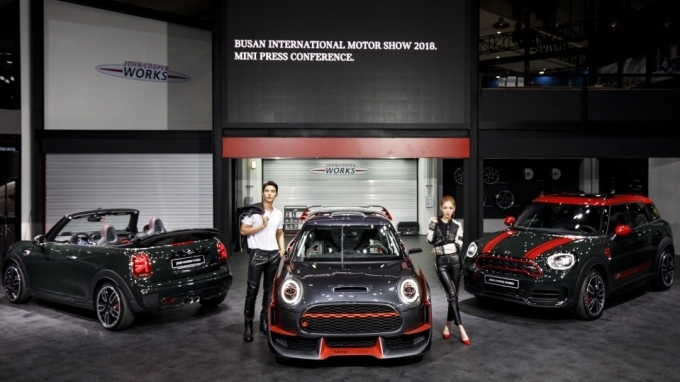 MINI 2018 부산모터쇼 전시관 전경