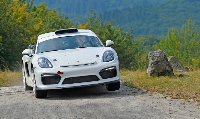 WRC 독일 랠리에 참가하는 '카이맨 GT4 클럽스포츠' 콘셉트 모델