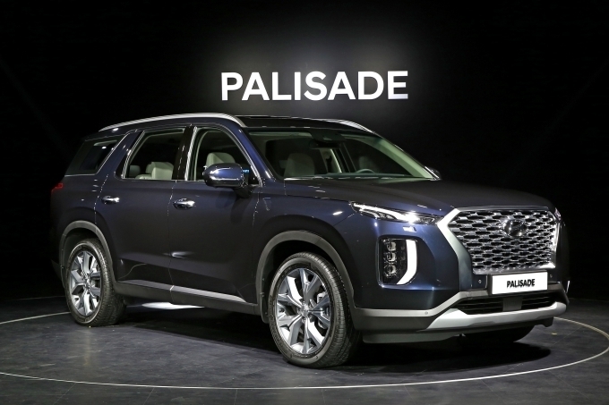 한국자동차전문기자협회가 뽑은 ‘2019 올해의 차’와 '올해의 SUV' 등 2관왕에 오른 현대차 팰리세이드