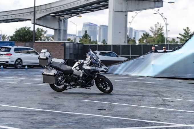 자율주행 BMW R 1200 GS