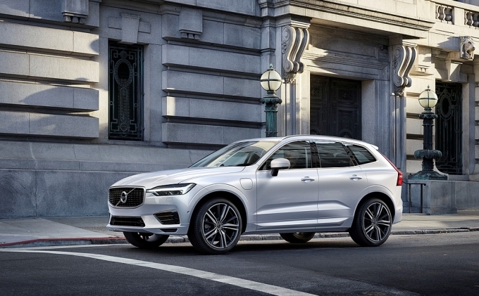 볼보 XC60