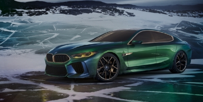 BMW 콘셉트 M8 그란 쿠페