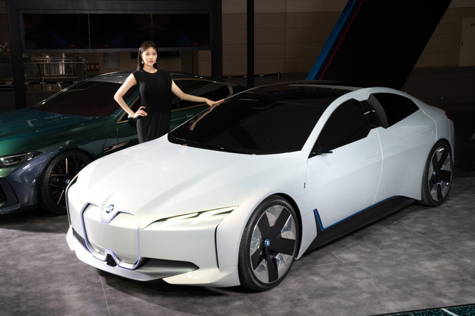 BMW i 비전 다이내믹스
