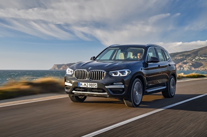 -BMW X3 xDrive20i Luxury Line