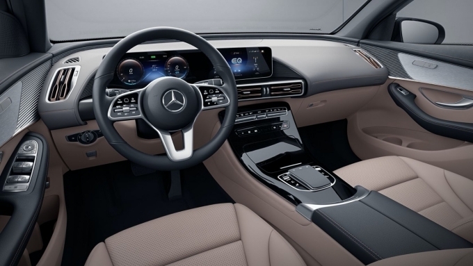 더 뉴 EQC 400 4MATIC 프리미엄 실내