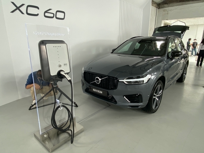 XC 60 T8 R-Design