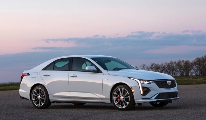 캐딜락 CT4