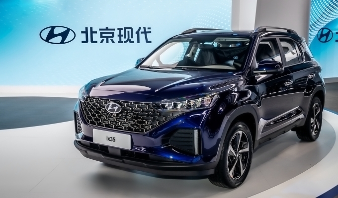 중국에서 처음 공개된 중국 전략형 중형 SUV ix35의 페이스리프트 모델