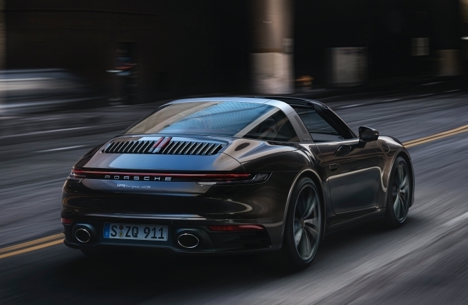 911 타르가 4S