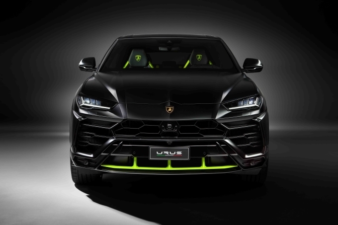 세계 최초 슈퍼 SUV 우루스