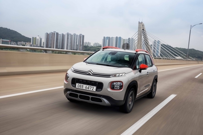 시트로엥 C3 에어크로스 SUV