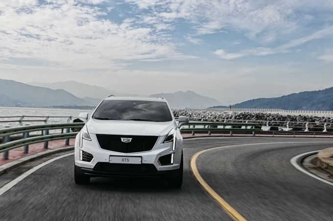 캐딜락 XT5