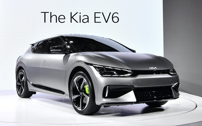 EV6