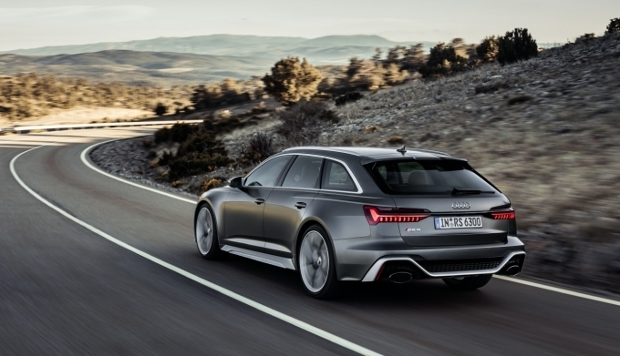 아우디 ‘RS6 아반트’
