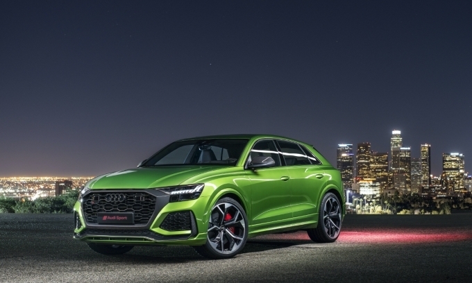아우디 RS Q8