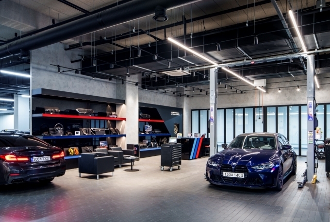 BMW M 퍼포먼스 개러지