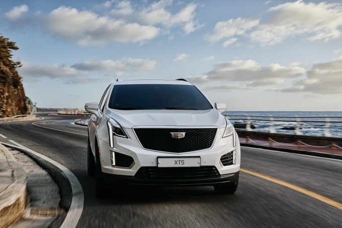 캐딜락 XT5