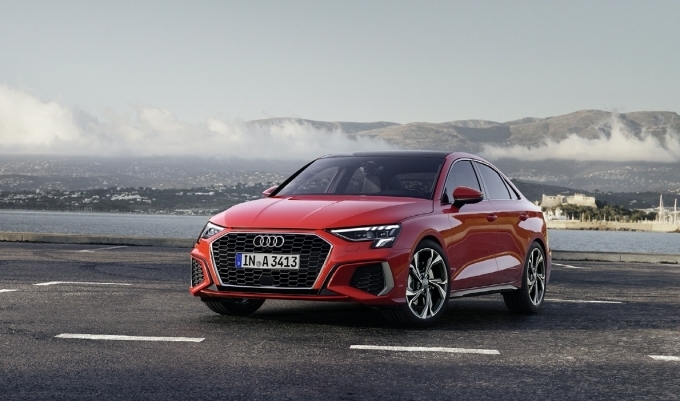 .뉴 아우디 A3 40 TFSI