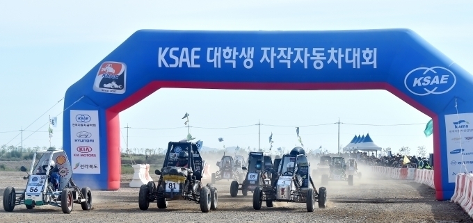 2018 대학생 자작자동차대회 모습