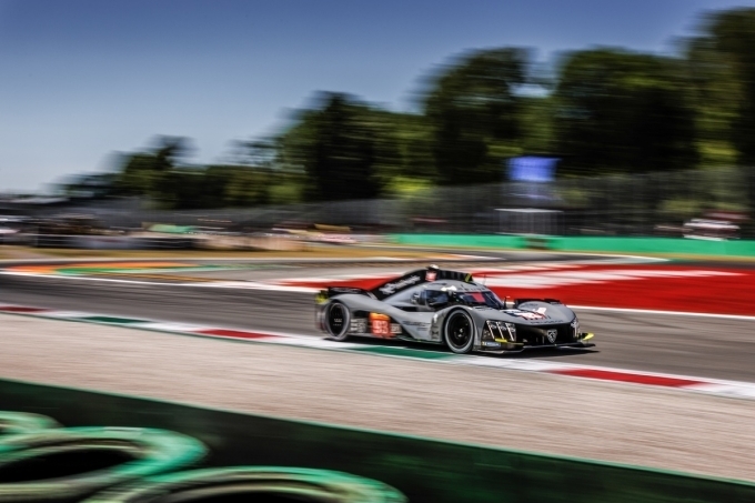 2022 FIA WEC 이탈리아 몬차 대회에 출전한 푸조 9X8