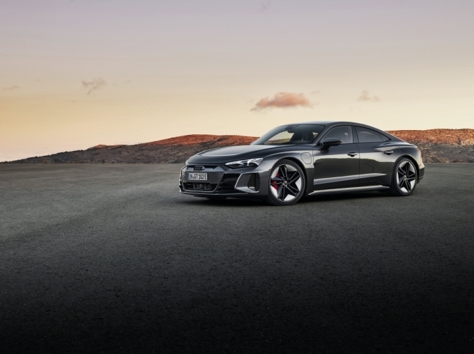 아우디 RS e-트론 GT