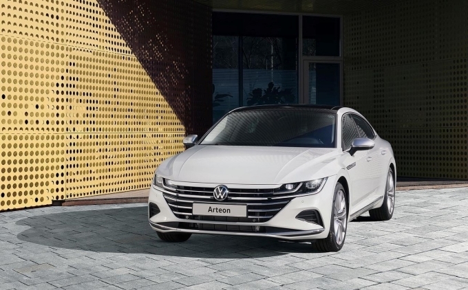 2022년 아테온 2.0 TDI