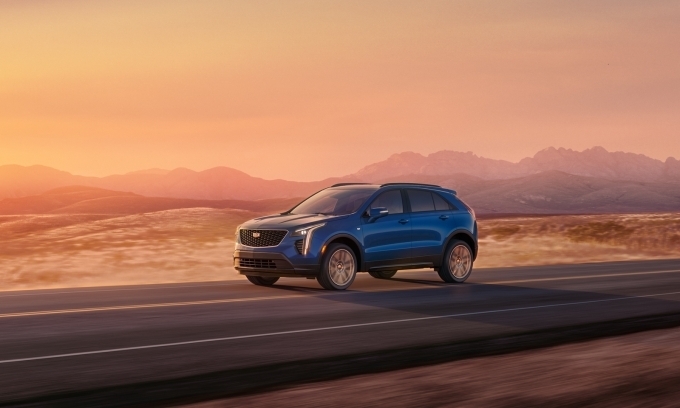 2023 XT4