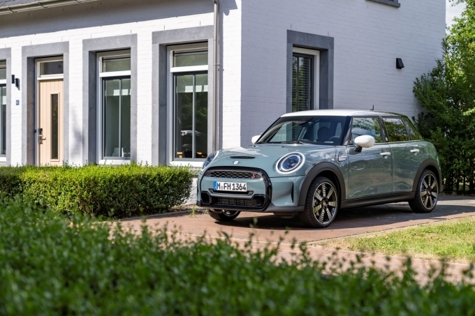 MINI 5도어 멀티톤 에디션 쿠퍼 S