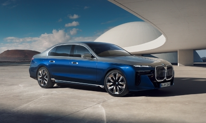 뉴 7시리즈 BMW 인디비주얼 투톤 모델