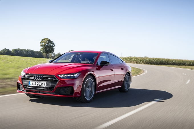 더 뉴 아우디 A7 PHEV