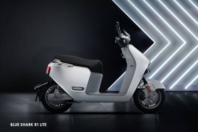 블루샤크 R1 Lite 2023년형