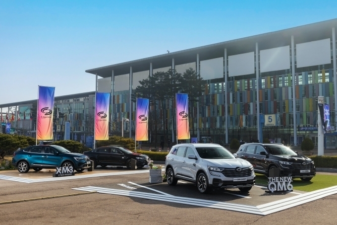 2023 서울모빌리티쇼 기간 중 킨텍스 야외에 마련된 ‘R Xperience 존’