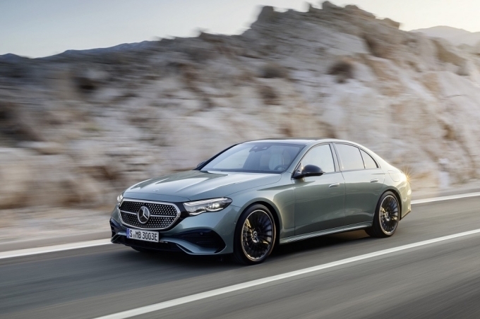 더 뉴 E클래스 AMG