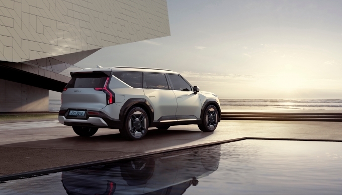 The Kia EV9