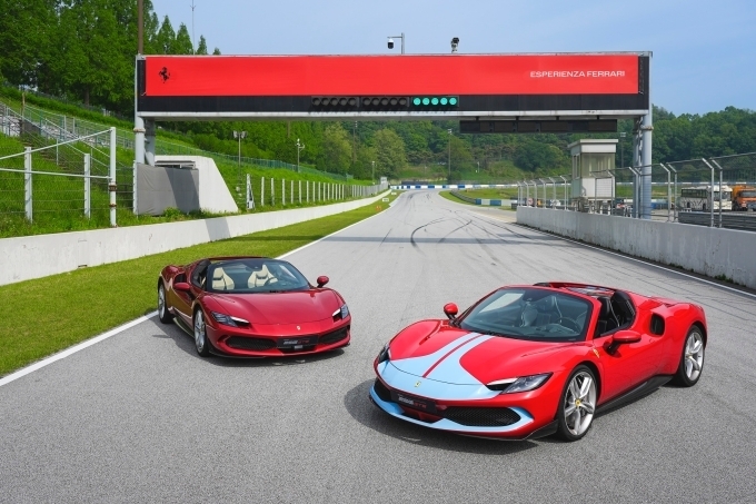 에스페리엔자 페라리 296 GTS