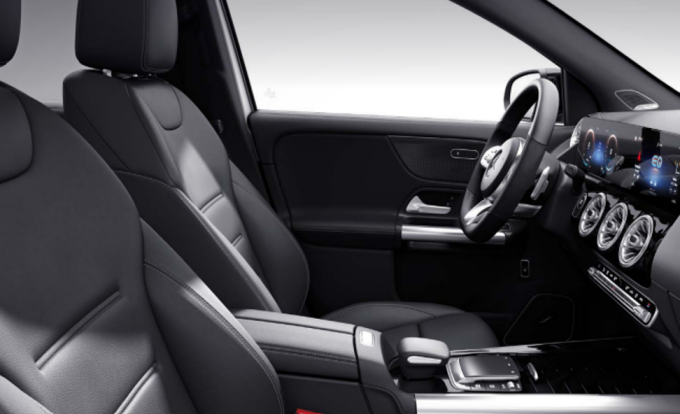EQA 250 AMG Line 온라인 스페셜 인테리어