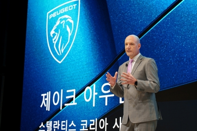제이크 아우만 스텔란티스 코리아 사장