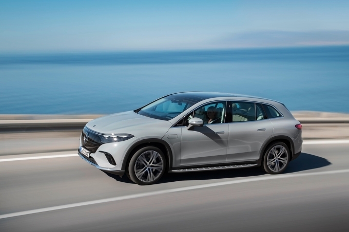 메르세데스 벤츠 코리아_더 뉴 EQS 450 4MATIC SUV