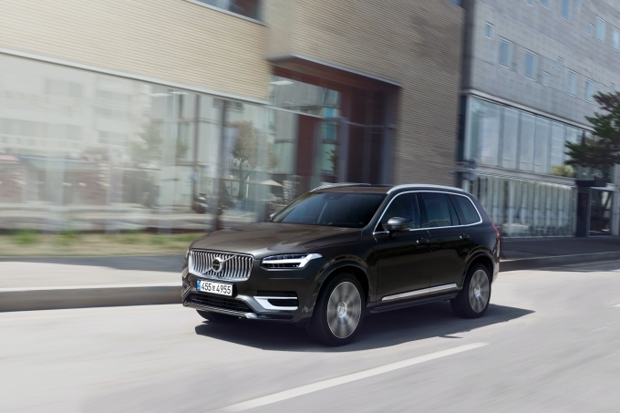 볼보자동차 XC90 리차지 PHEV