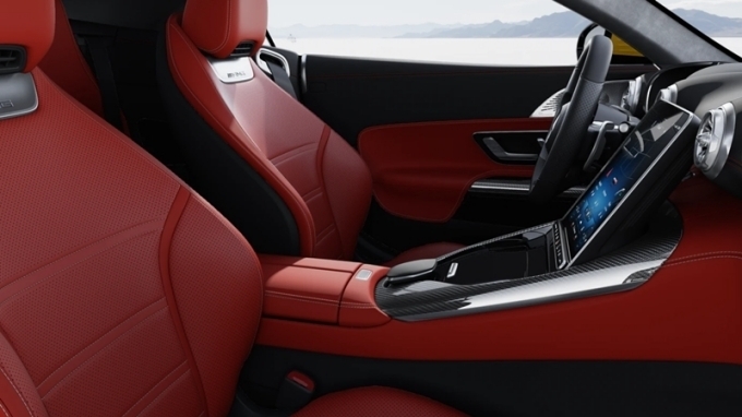 메르세데스-AMG SL 63 4MATIC+ 온라인 스페셜 선샤인 인테리어