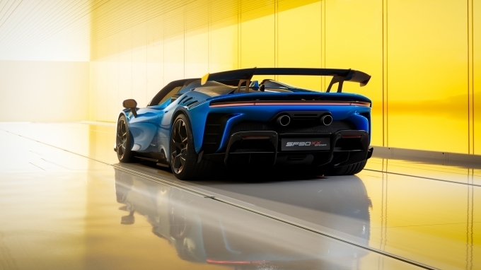 페라리 SF90 XX 스파이더.